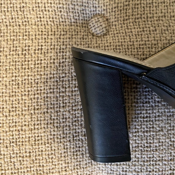 Anne Klein Black Block Heeled Mules - Picture 3 of 7